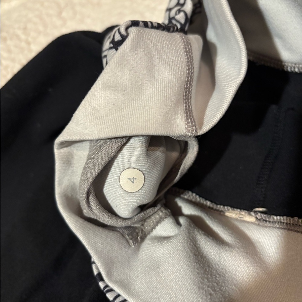 Lulu lemon flares size 4 black